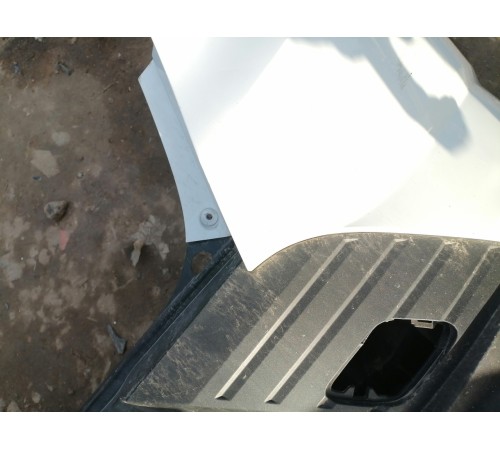 Задний бампер  в сборе