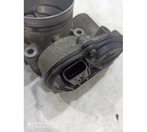 Дроссельная заслонка