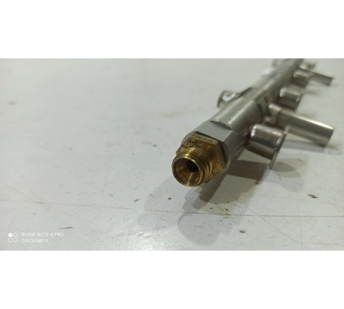 Рейка топливная (рампа)