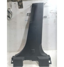 Обшивка центральной стойки правая нижняя