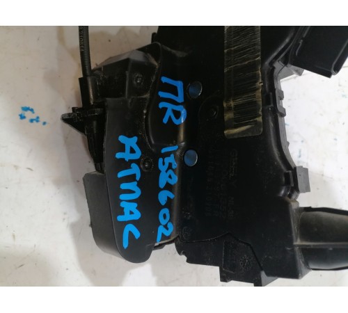 Замок двери передний правый