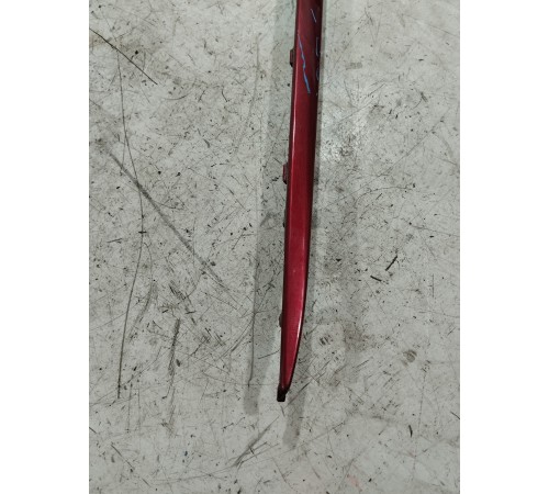 Накладка (молдинг) двери передняя правая