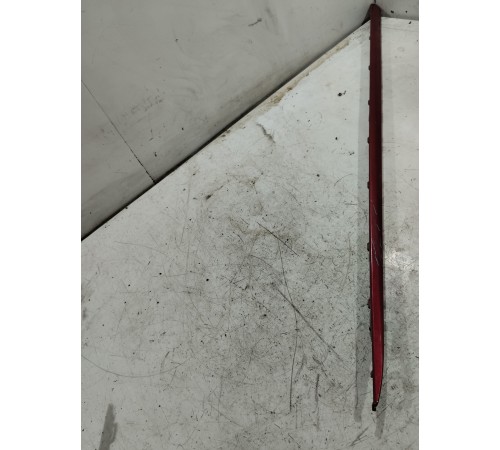 Накладка (молдинг) двери передняя правая