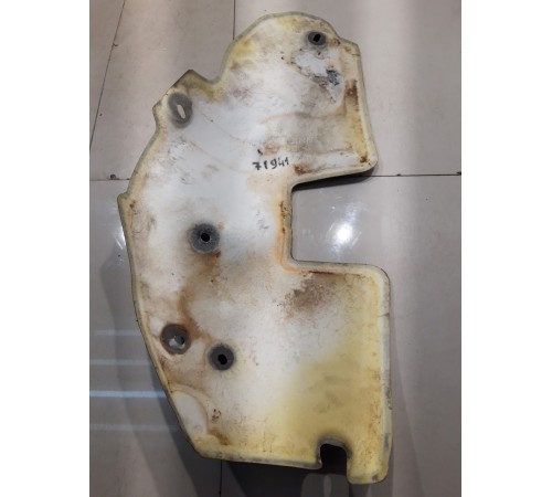 панель пола кузова (задняя правая)