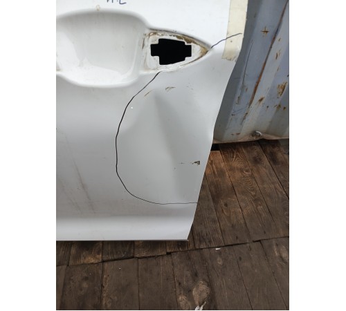 Дверь передняя левая