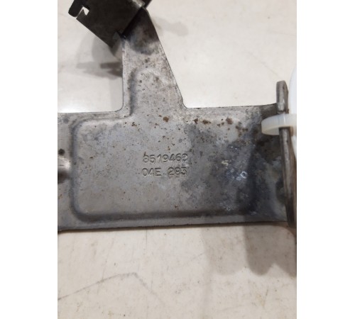 Кронштейн(крепление) электропроводки стартера генератора