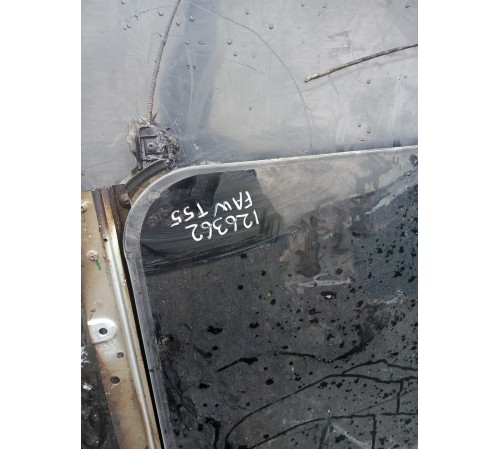 Заднее стекло люка не сдвижное