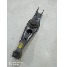 Рычаг подвески(задний правый)