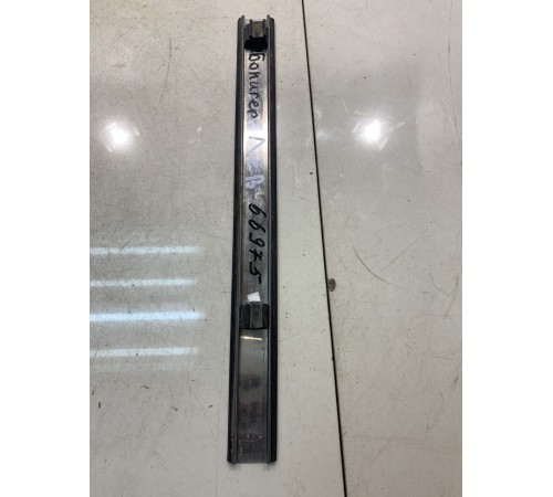 Накладка на крышу (левая)