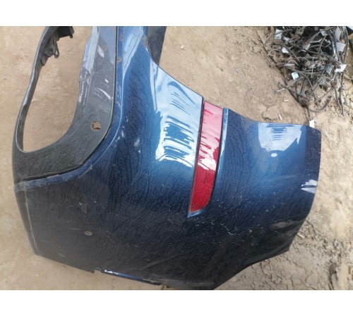 Задний бампер  в сборе