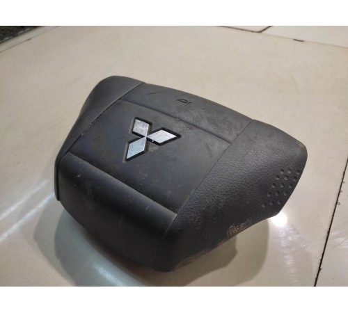 Накладка подушки безопасности руля