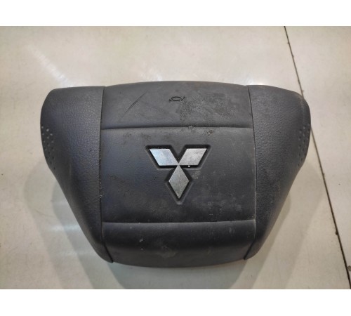 Накладка подушки безопасности руля