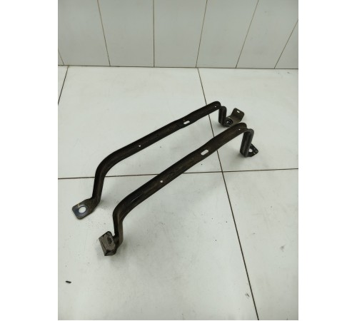 Кронштейн топливного бака 2шт