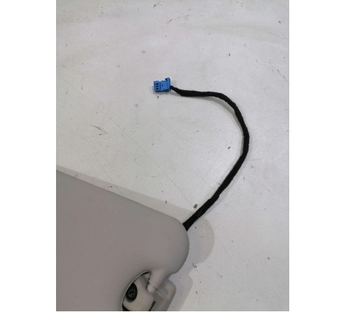 Козырёк левый