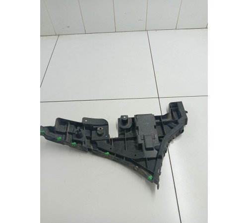 Кронштейн крепление заднего бампера левый