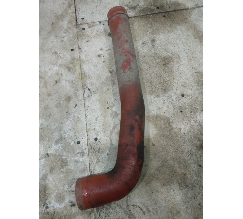 Патрубок системы охлаждения