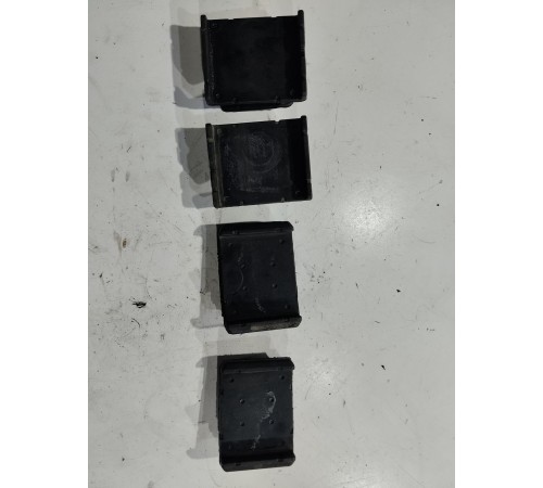 Комплект отбойников задней рессоры (4 шт.)