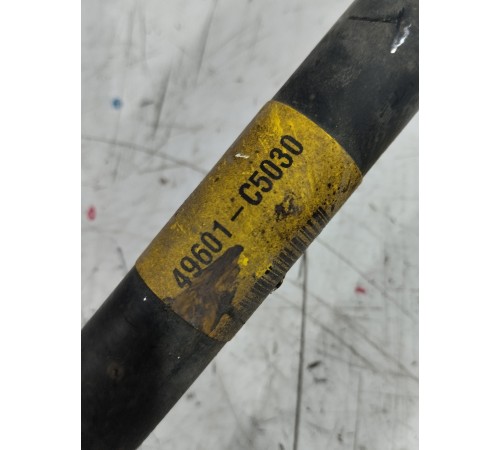 Привод (полуось) задний правый