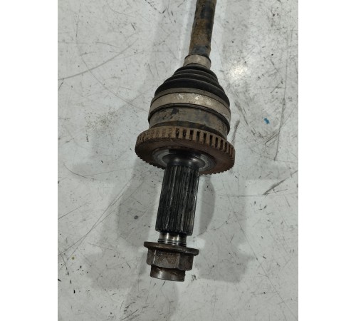 Привод (полуось) задний правый
