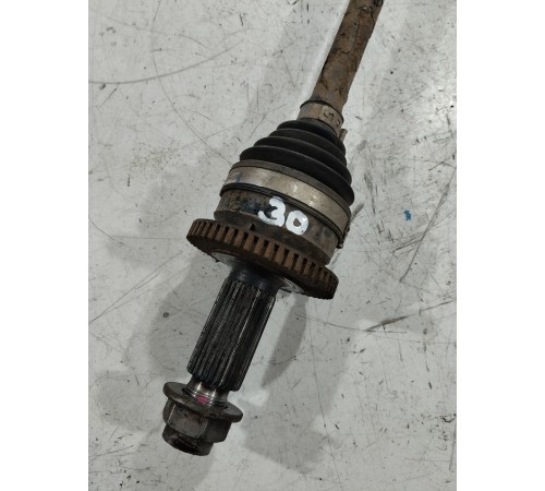 Привод (полуось) задний правый