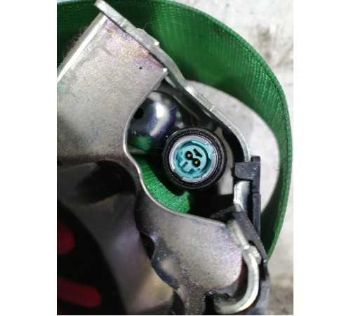 Ремень безопасности задний левый