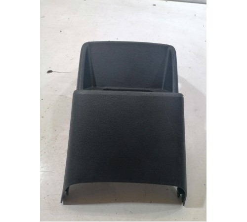 Накладка центральной консоли задняя