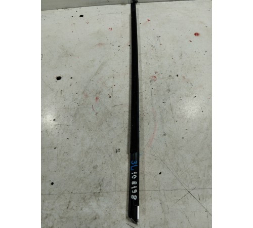 Уплотнитель стекла (задний левый наружный)