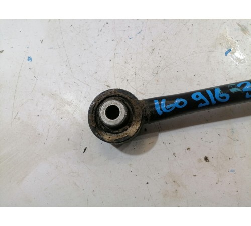 Рычаг поперечный задний правый