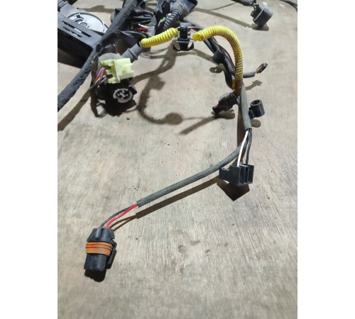 Электропроводка подкапотная с монтажным блоком