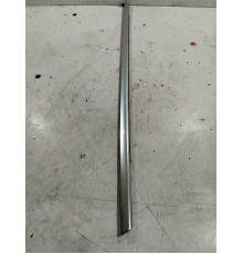 Уплотнитель стекла (задний левый наружный)