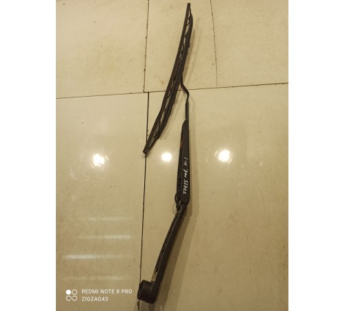 Поводок стеклоочистителя (левый)