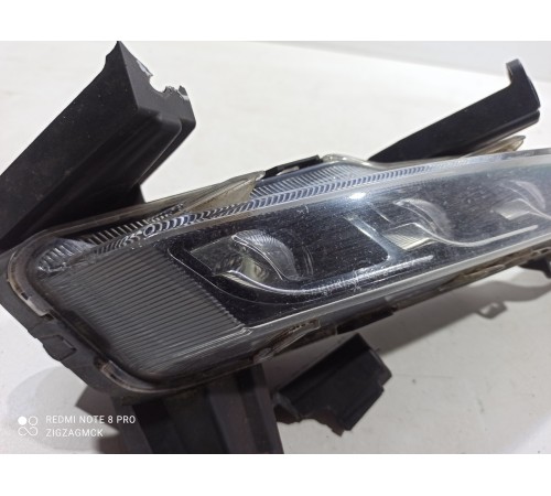 Фонарь дневного ходового огня передний правый