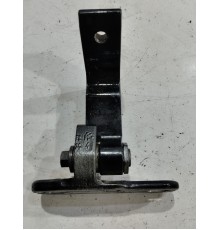 Петля двери(задняя правая нижняя)