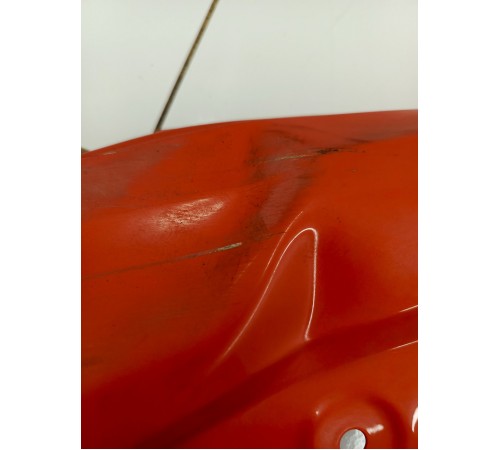 Крыло переднее левое