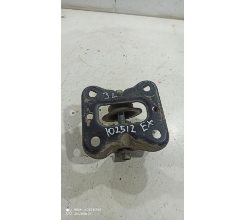 Крепление рычага подвески заднее левое