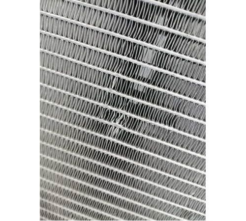 Радиатор охлаждения двигателя