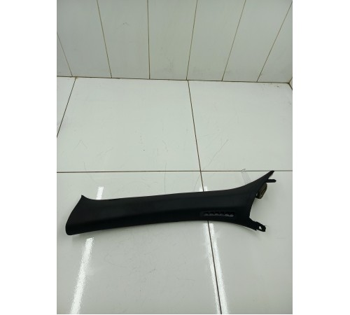 Обшивка стойки лобового стекла левая