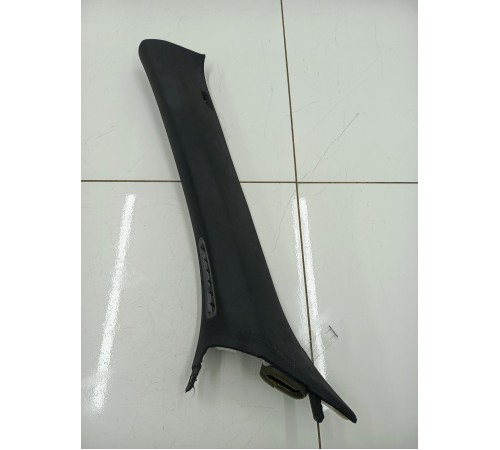 Обшивка стойки лобового стекла левая