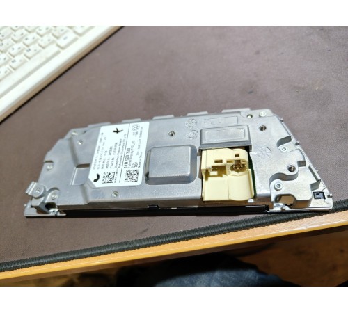 Панель приборов с селектором режимов вождения