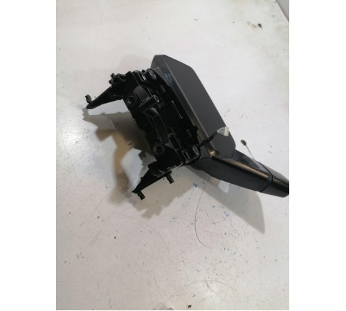 Панель приборов с селектором режимов вождения