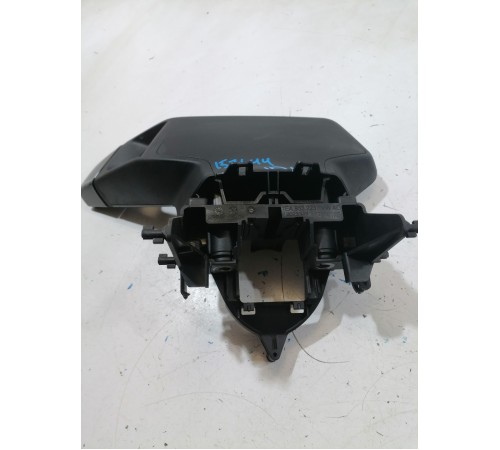 Панель приборов с селектором режимов вождения