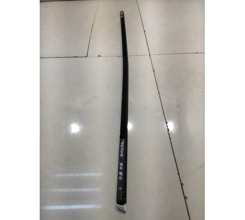 Уплотнитель стекла (задний, левый)