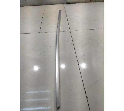 Уплотнитель стекла (задний, левый)