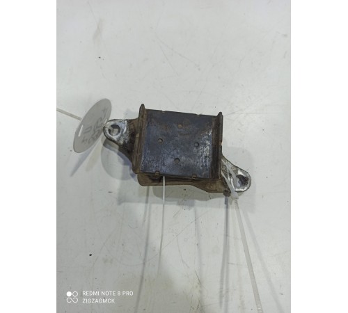 Кронштейн(крепление) амортизатора задний правый