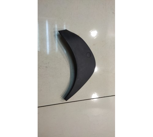 Накладка задней двери (внутренняя, левая)