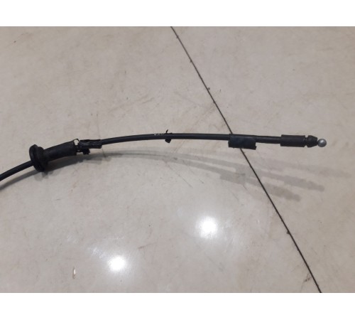 Трос открывания лючка бензобака