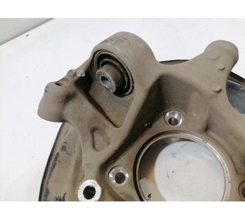 Кулак подвески задний левый, цапфа