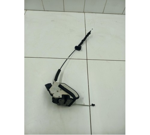 Замок двери передний правый