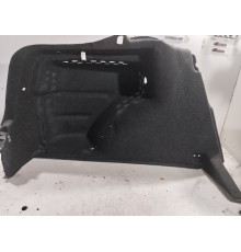 Обшивка багажника левая