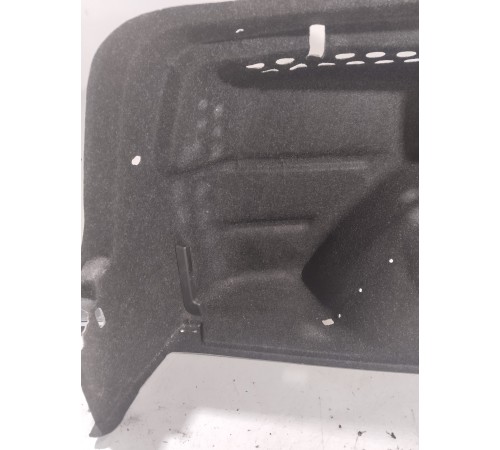 Обшивка багажника левая